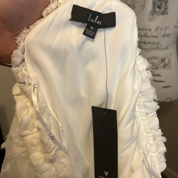 Lulu’s White Halter Belt Dress Feminine Contemporary Event Festival Brand New - Picture 15 of 16